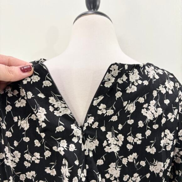 Disturbia UK 10 US 6 Shirt Dress Demeter Dark Floral Print V-Neck Midi Length - Picture 7 of 13